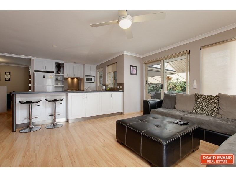 27 Helena Road, Cooloongup WA 6168