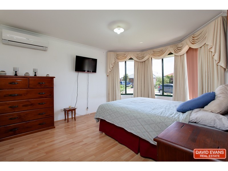 6 Carramup Circle, Port Kennedy WA 6172