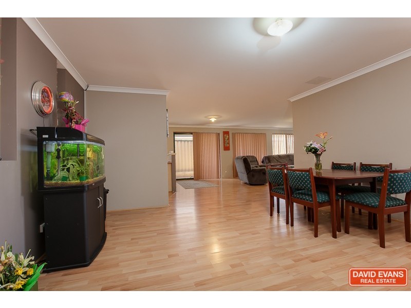 6 Carramup Circle, Port Kennedy WA 6172