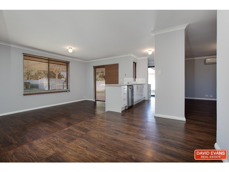 14 Kerswell Way, Warnbro WA 6169