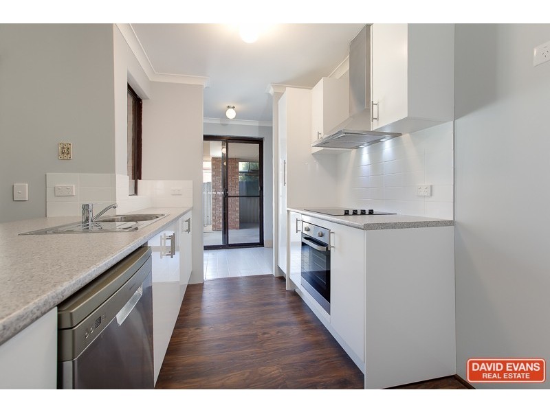 14 Kerswell Way, Warnbro WA 6169