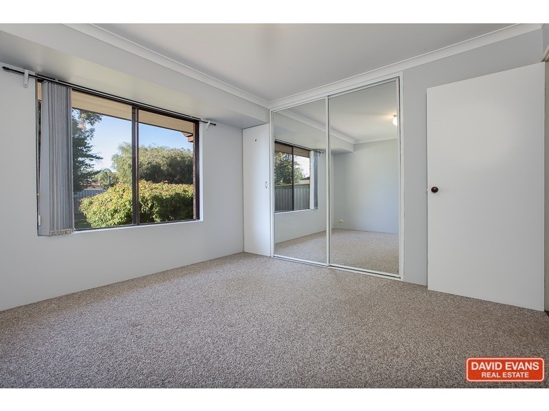 14 Kerswell Way, Warnbro WA 6169