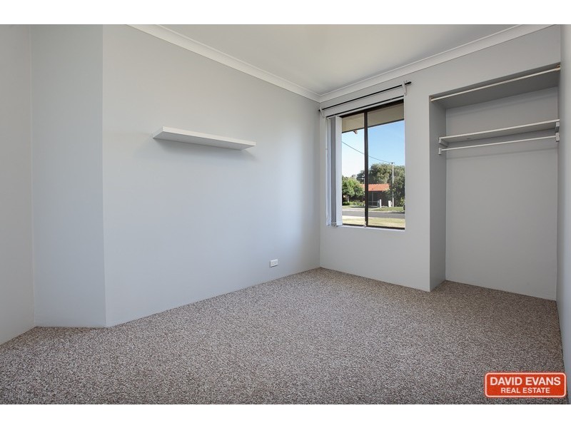 14 Kerswell Way, Warnbro WA 6169