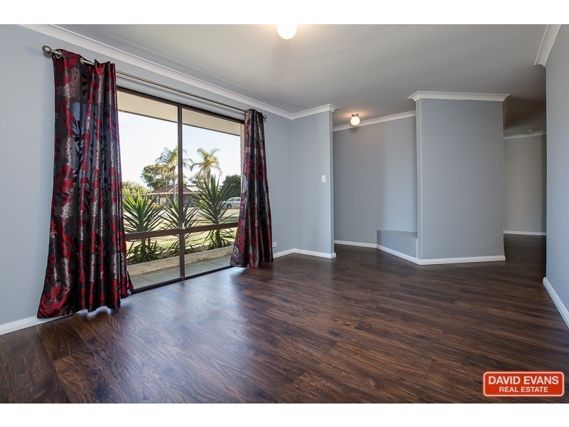 14 Kerswell Way, Warnbro WA 6169