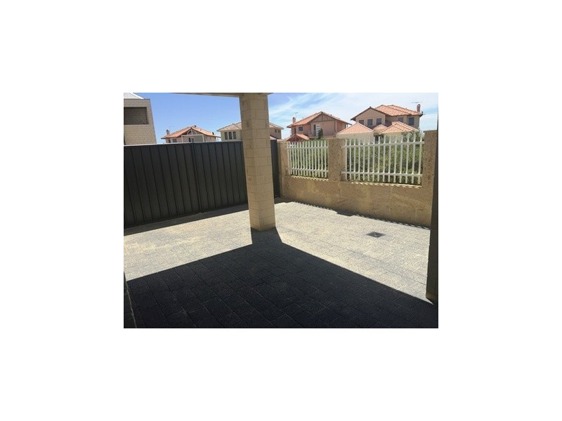 14 Shore Lane, Port Kennedy WA 6172