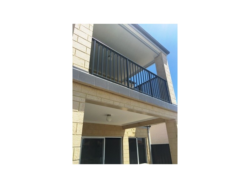 14 Shore Lane, Port Kennedy WA 6172