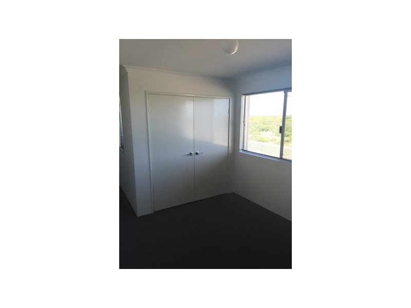 14 Shore Lane, Port Kennedy WA 6172