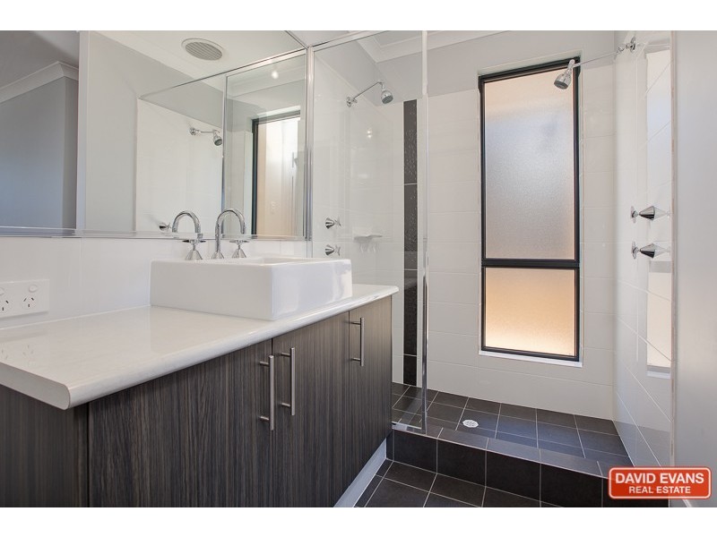 12 Tetbury Way, Wellard WA 6170