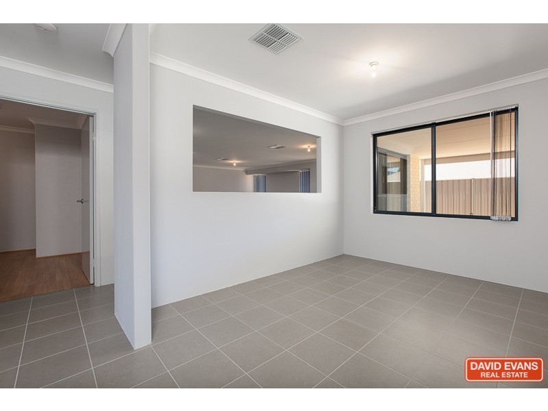 12 Tetbury Way, Wellard WA 6170