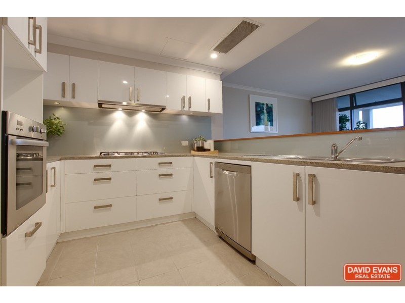 16/43 Rockingham Beach Road, Rockingham WA 6168