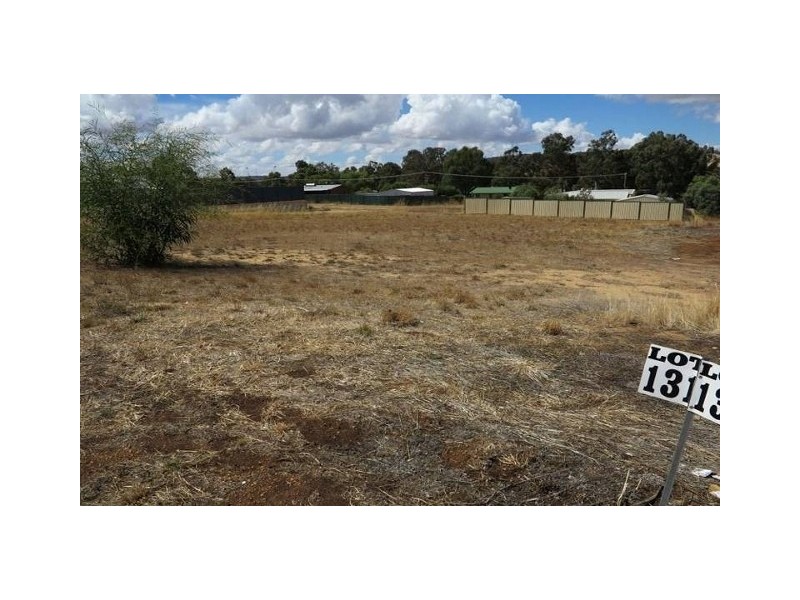 12 Humes Way, Wandering WA 6308