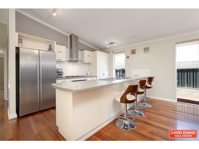 2 Moorei Lane, Baldivis WA 6171
