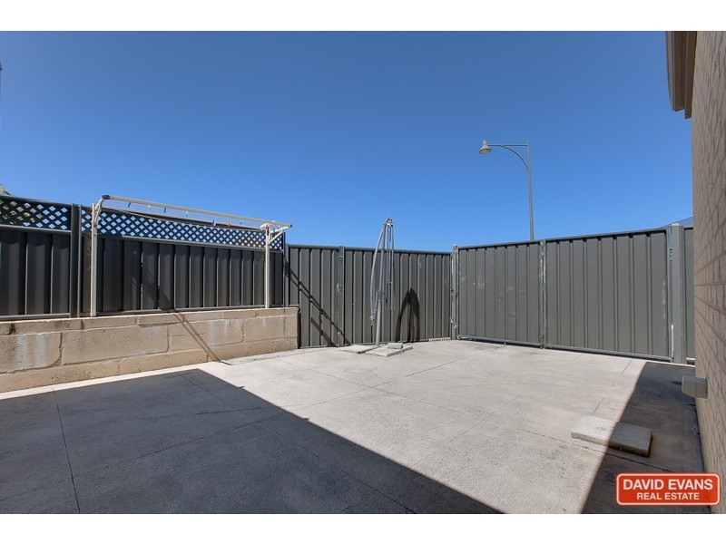 2 Moorei Lane, Baldivis WA 6171