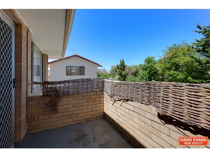 Unit 6 9-11 Gloucester Avenue, Shoalwater WA 6169