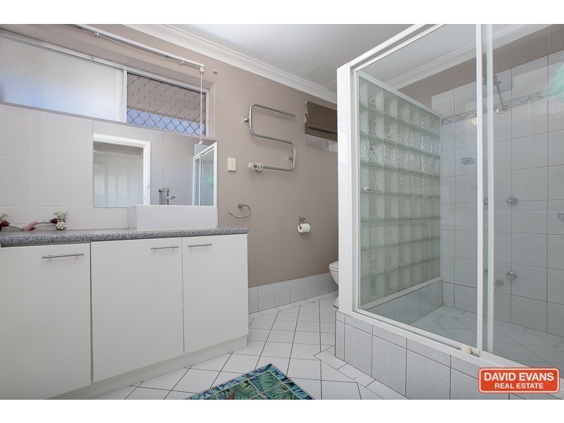 Unit 6 9-11 Gloucester Avenue, Shoalwater WA 6169