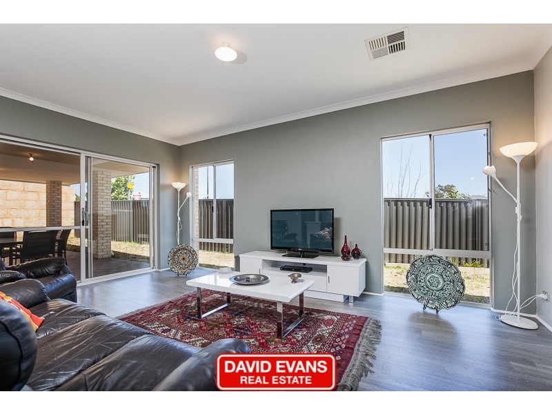 2 Daylight Entrance, Baldivis WA 6171