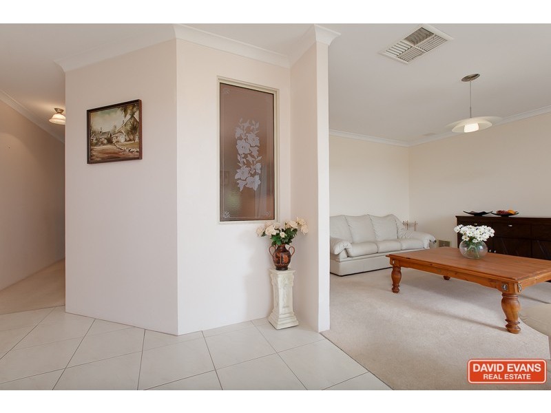 10 Nolin Court, Success WA 6164