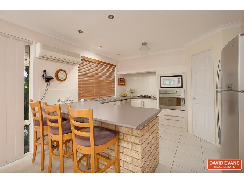 10 Nolin Court, Success WA 6164