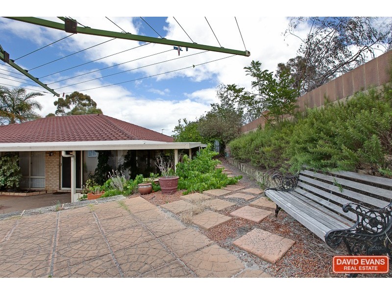 10 Nolin Court, Success WA 6164