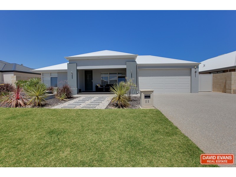 28 Holloways Ridge, Secret Harbour WA 6173