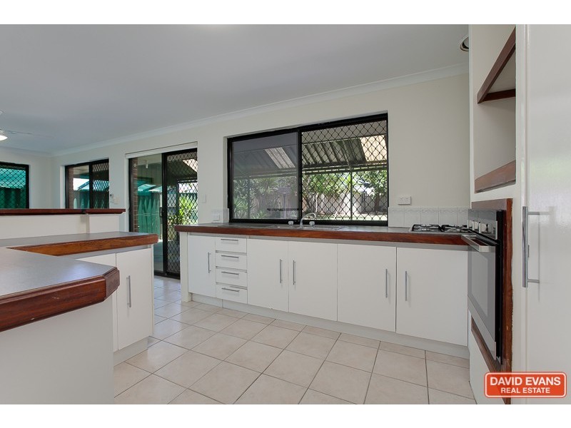 13 Mackay Place, Cooloongup WA 6168