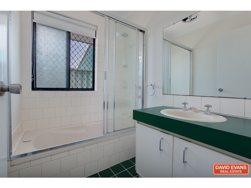 13 Mackay Place, Cooloongup WA 6168