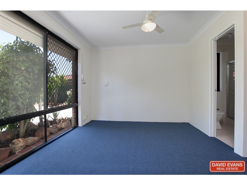 13 Mackay Place, Cooloongup WA 6168