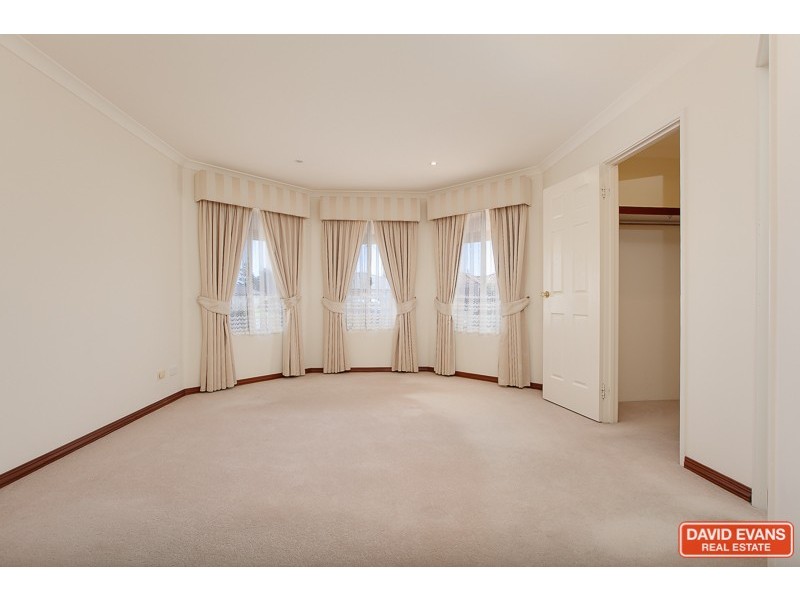 18 Formia Place, Secret Harbour WA 6173