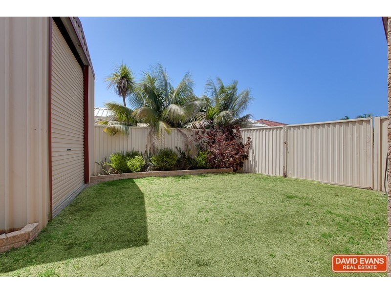 18 Formia Place, Secret Harbour WA 6173