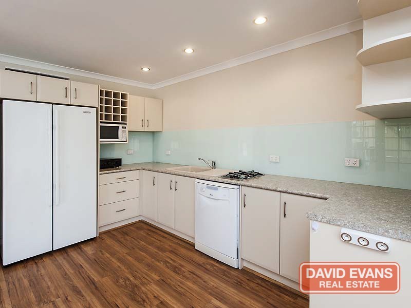 3 Charles Place, Wannanup WA 6210