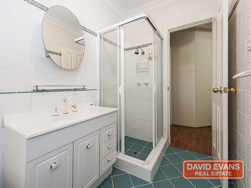 3 Charles Place, Wannanup WA 6210