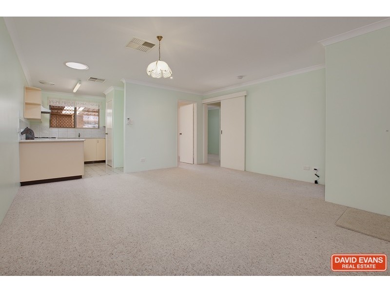 2/27 Goongarrie Drive, Cooloongup WA 6168