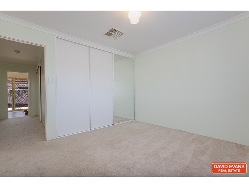 2/27 Goongarrie Drive, Cooloongup WA 6168