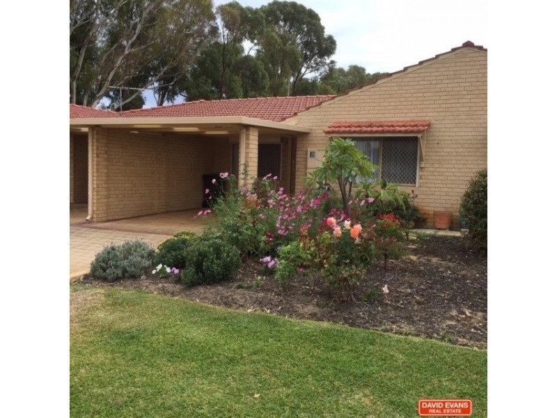 2/27 Goongarrie Drive, Cooloongup WA 6168