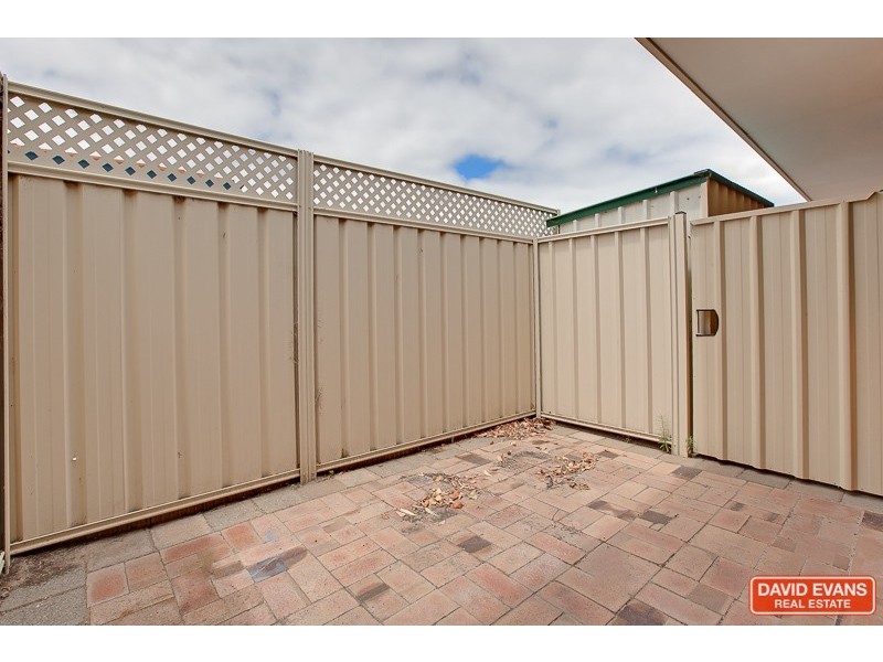 4/3 Alexandra Street, Rockingham WA 6168