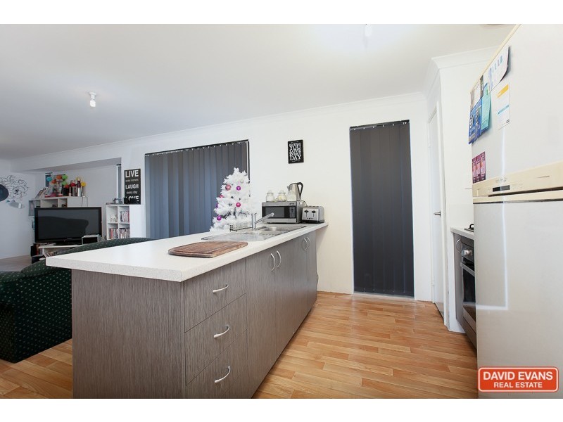 17 Ettrick Way, Golden Bay WA 6174