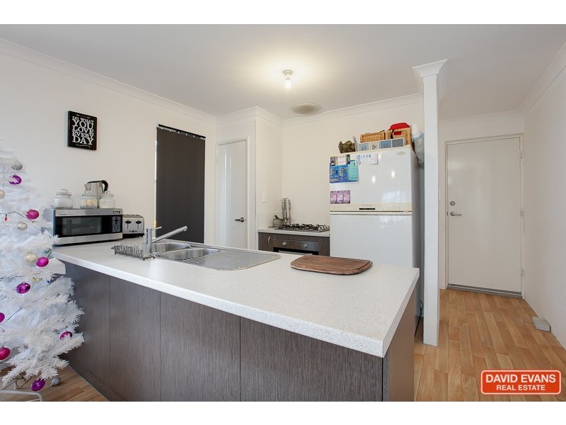 17 Ettrick Way, Golden Bay WA 6174