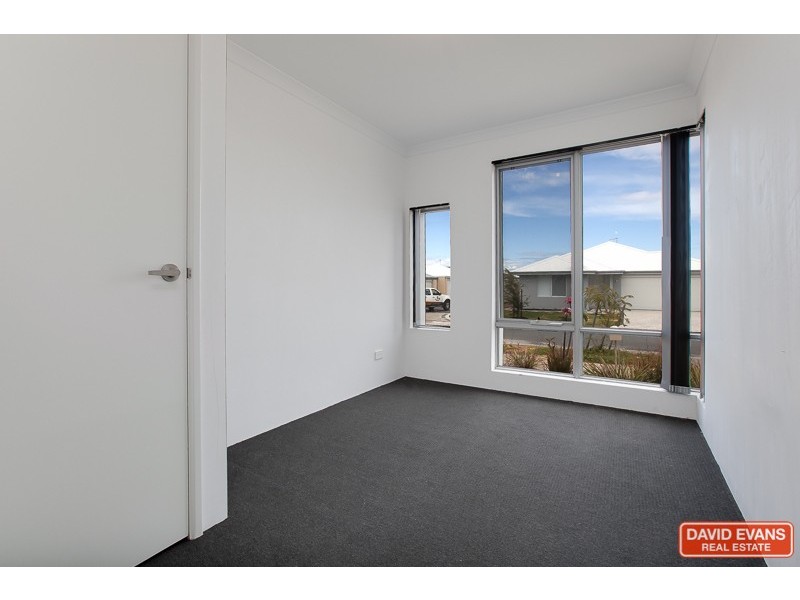 17 Ettrick Way, Golden Bay WA 6174