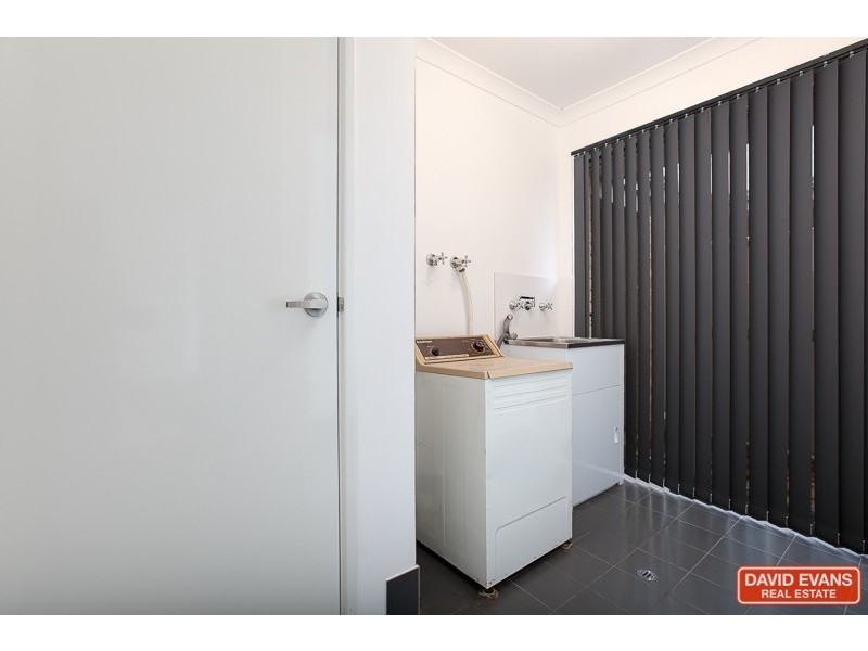 17 Ettrick Way, Golden Bay WA 6174