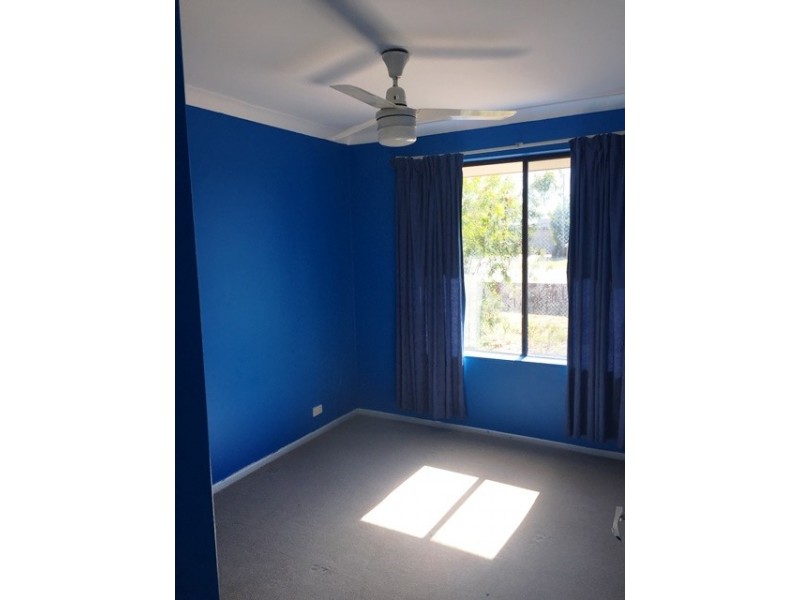 95 Seabrook Ave, Rockingham WA 6168