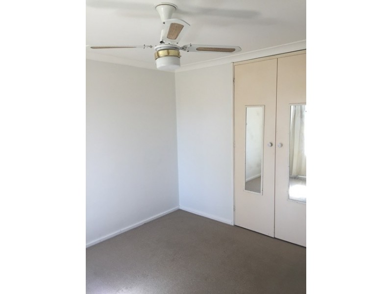 95 Seabrook Ave, Rockingham WA 6168