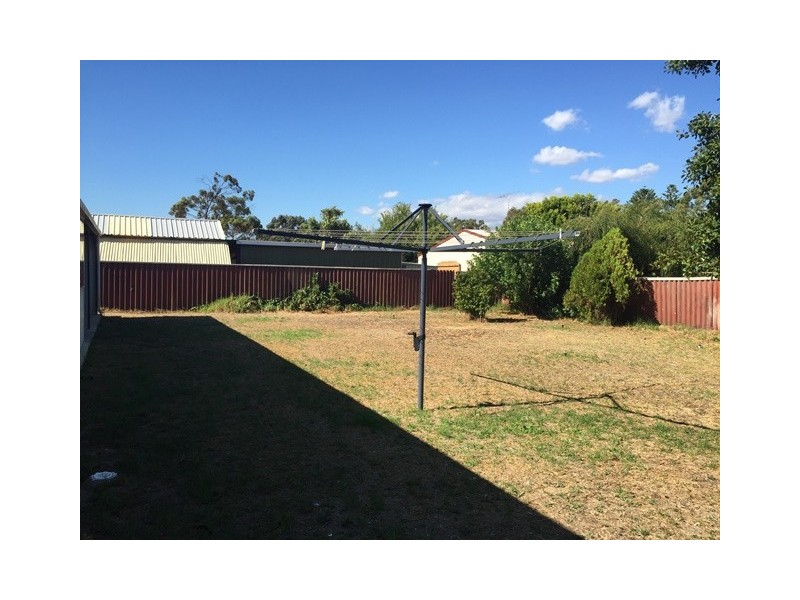 95 Seabrook Ave, Rockingham WA 6168