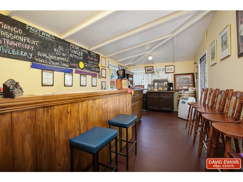 286 Newnham Road, Lake Clifton WA 6215