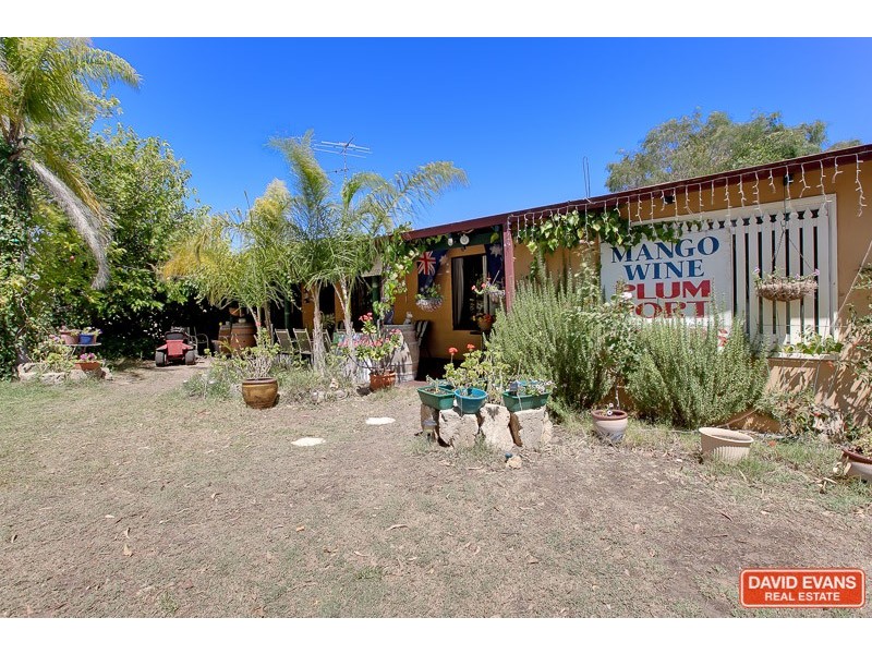 286 Newnham Road, Lake Clifton WA 6215