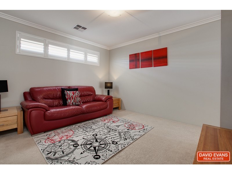 1 Flagstaff Crescent, Secret Harbour WA 6173