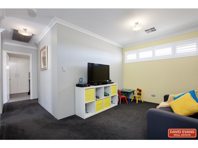 1 Flagstaff Crescent, Secret Harbour WA 6173