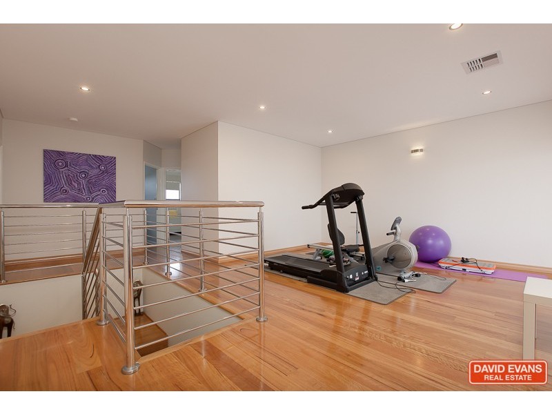 14 Oceanrunner Boulevard, Shoalwater WA 6169