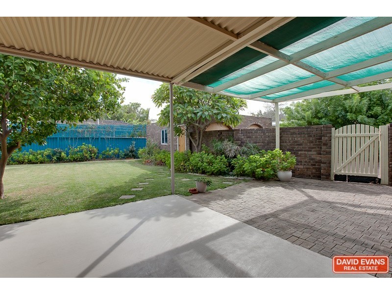 6 Taurus Court, Rockingham WA 6168