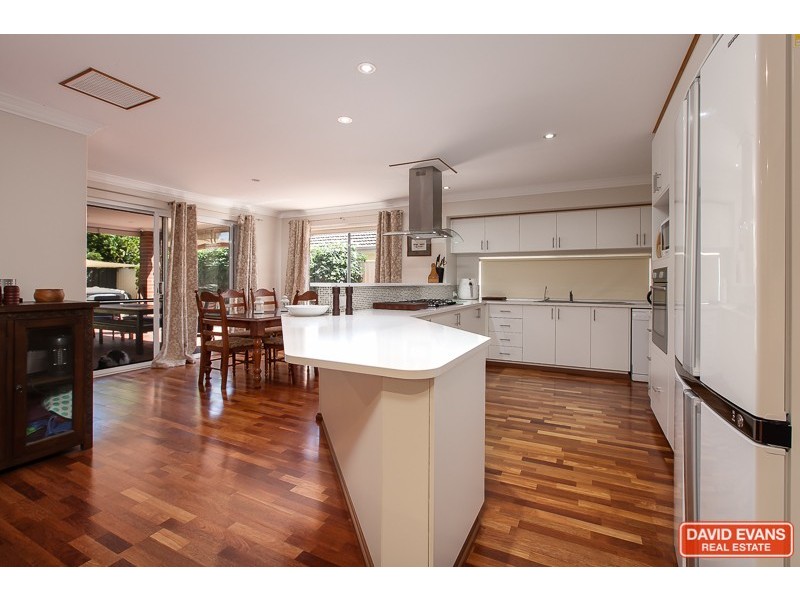 18 Wanderer Parkway, Baldivis WA 6171