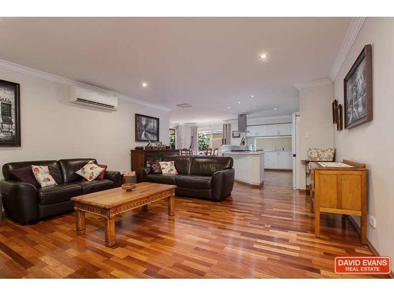 18 Wanderer Parkway, Baldivis WA 6171